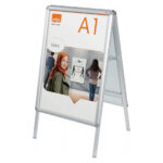 Tabla reklamna Nobo A1 1095x605