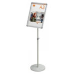 Tabla usmerjevalna aluminij nobo a3 s klip pripenjanjem na stojalu 1902384